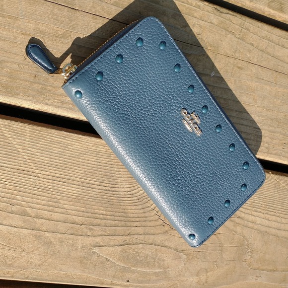 COACH Long Wallet -- NVY Women's - Picture 2 of 10